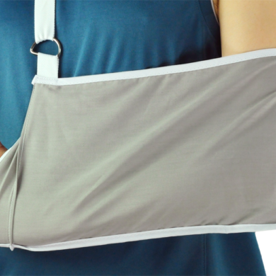 MB-1625N Arm Sling (Small: for Teenagers)